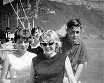 GWYN HARRISON AND CHRIS GAULTON ON LAKE ANNECY 1961 08 FRANCE TRIP 8B LEFT CHRISTINE MOULD, ANNE ROWE, GWYN HARRISON AND CHRIS GAULTON ON LAKE ANNECY