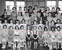 1956 Welbeck Primary School (with some names) BACK ROW (Orange): 5 Laurie Philpots, 6 Lesley Antcliffe (and MGB), 10 Adele Coxon?, 3rd ROW (Green): 2nd ROW (Blue): 5 Susan Lorriman (and MGB) FRONT ROW...